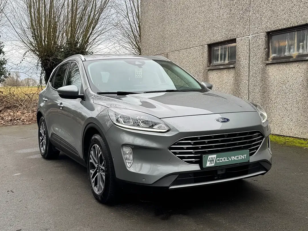 Ford Kuga PHEV Titanium - Thumbnail 3