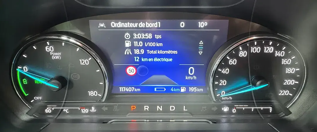 Ford Kuga PHEV Titanium - Thumbnail 7