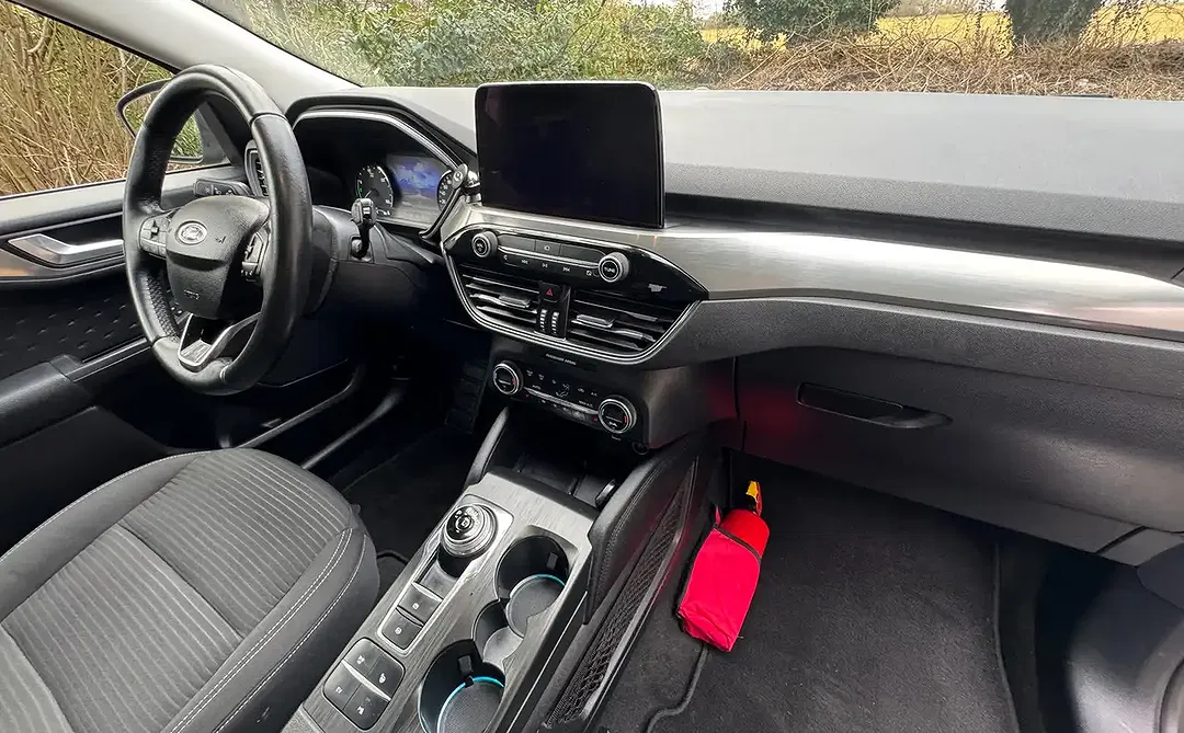 Ford Kuga PHEV Titanium - Thumbnail 8