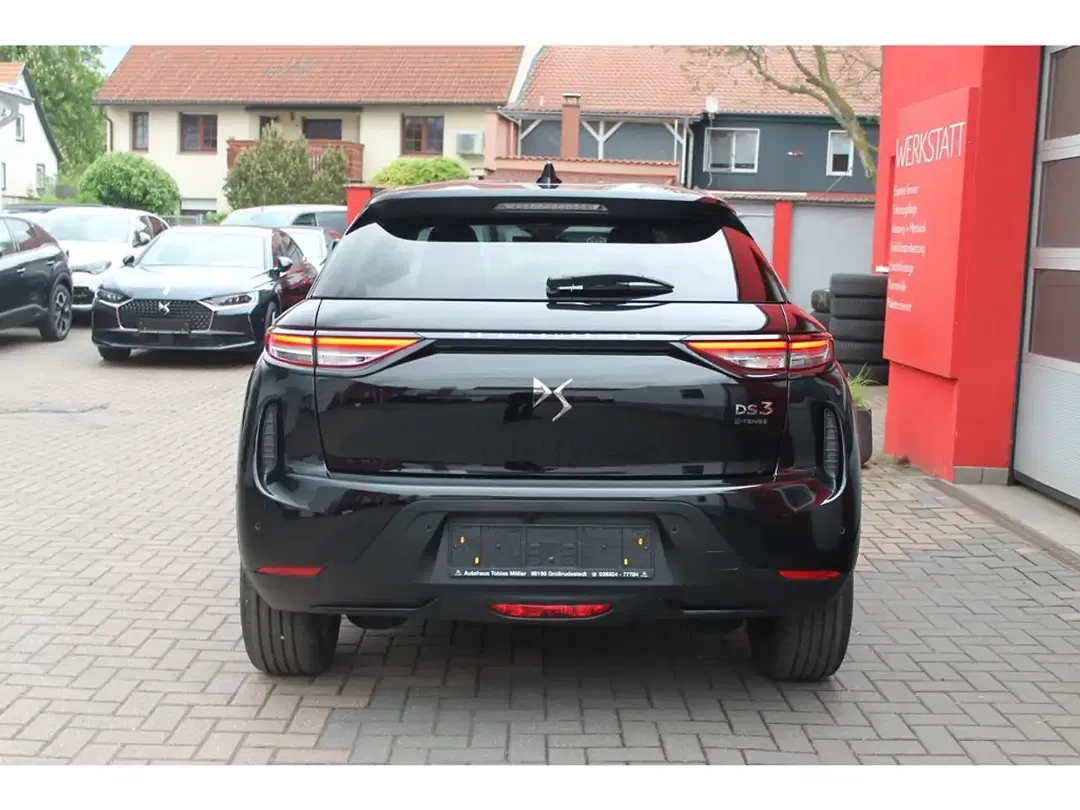 DS Automobiles DS 3 - Thumbnail 4