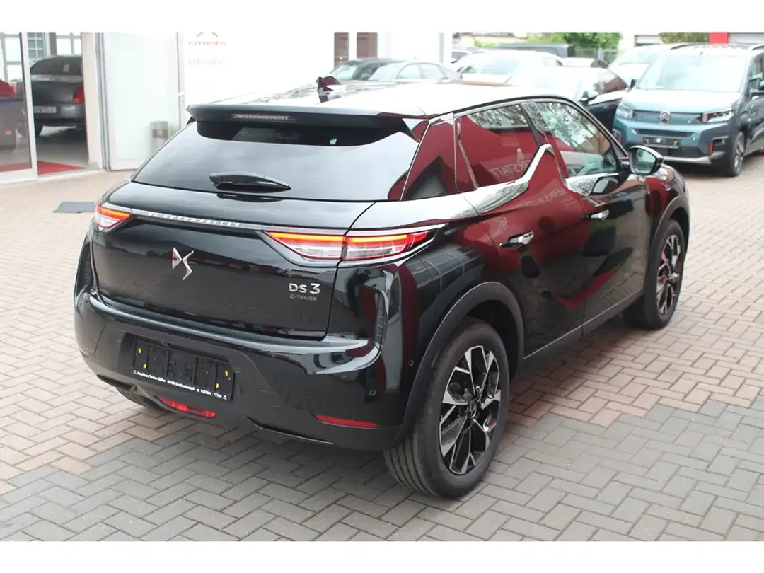 DS Automobiles DS 3 - Thumbnail 5