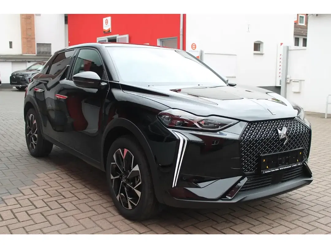 DS Automobiles DS 3 - Thumbnail 6