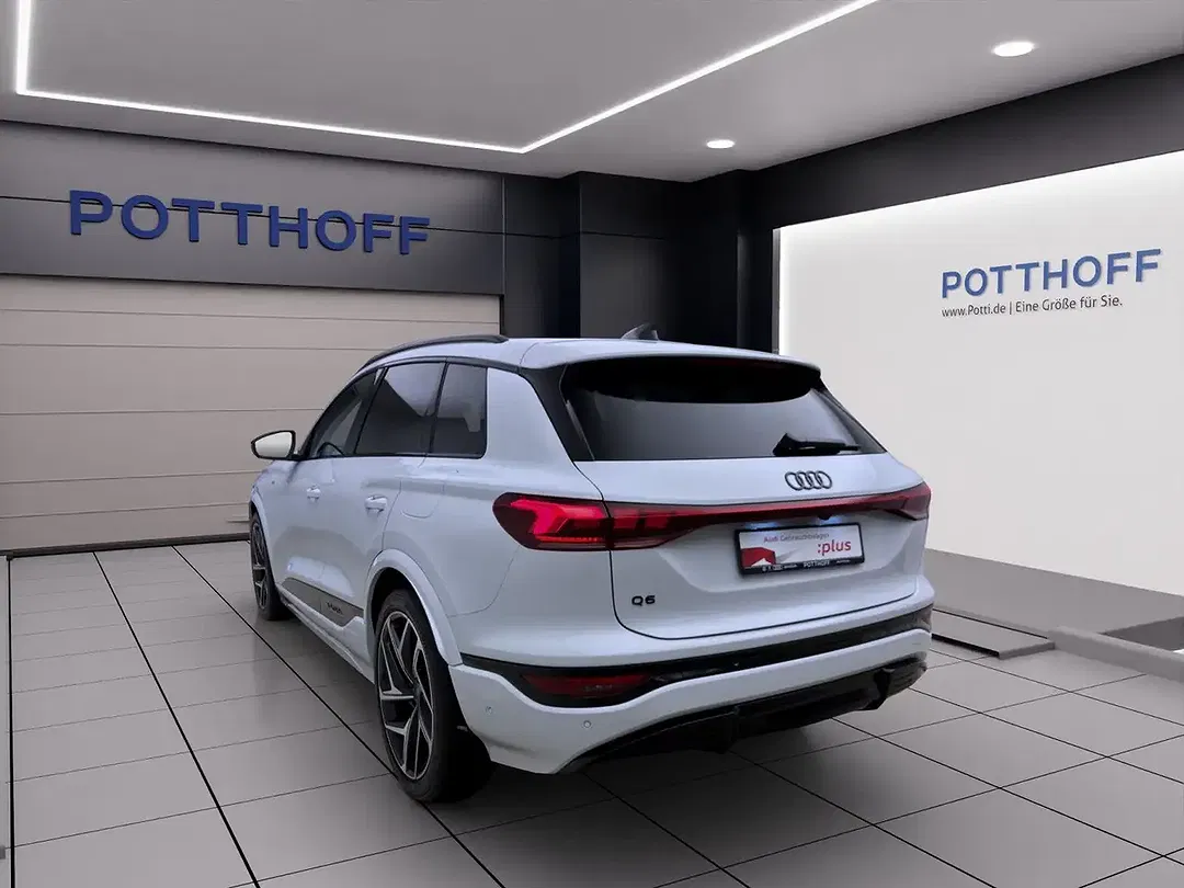 Audi Q6 e-tron S line - Thumbnail 3
