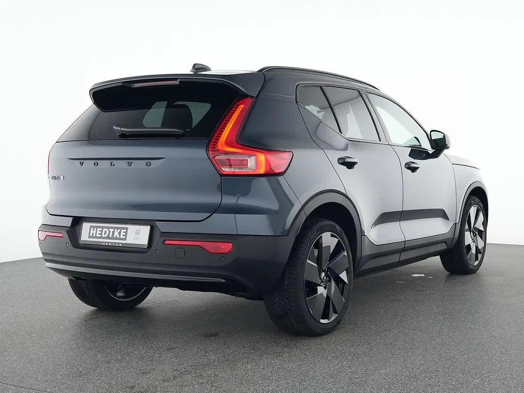 Volvo EX40 Plus - foto 2
