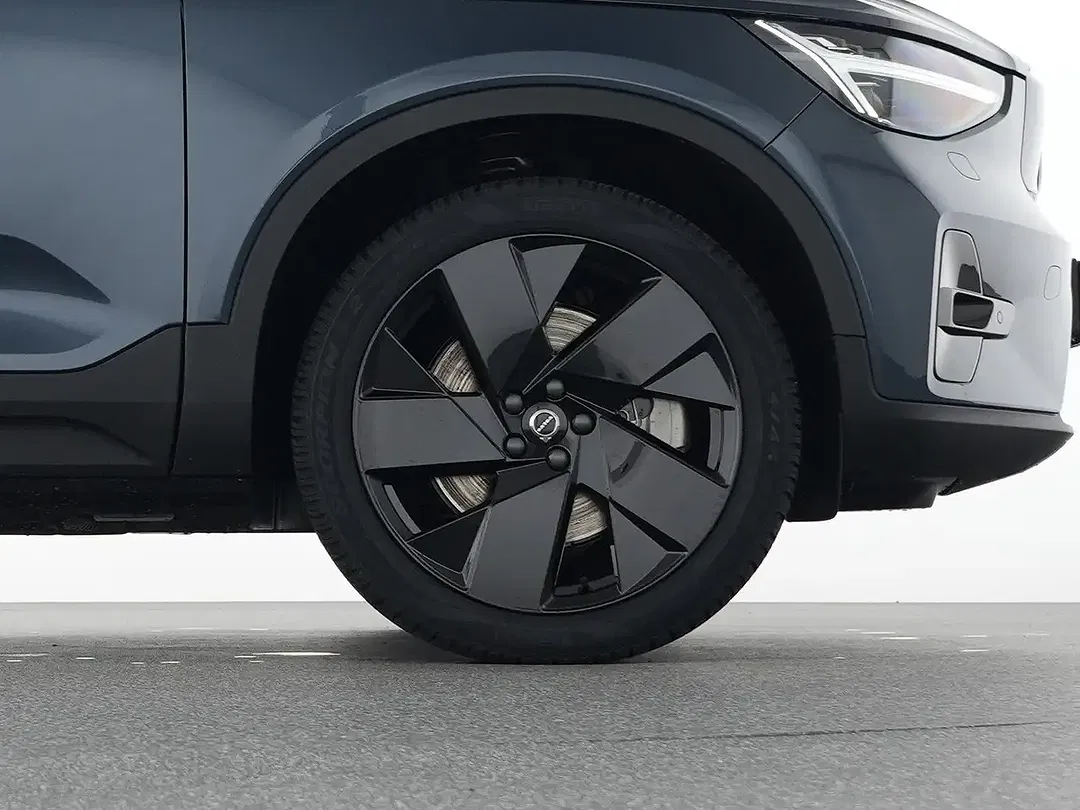 Volvo EX40 Plus - Thumbnail 22