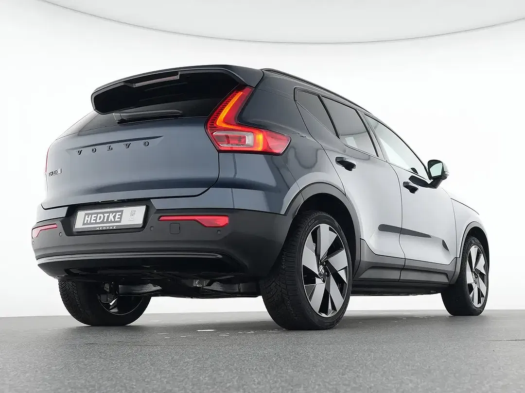 Volvo EX40 Plus - Thumbnail 8