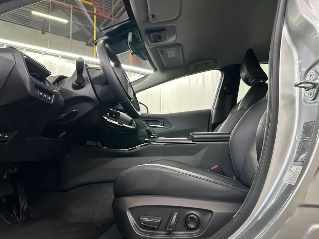 Toyota Prius PHEV Edition - Thumbnail 17
