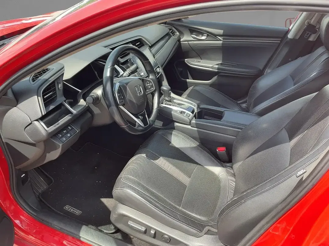 Honda Civic 1.5 VTEC AUT - Thumbnail 6