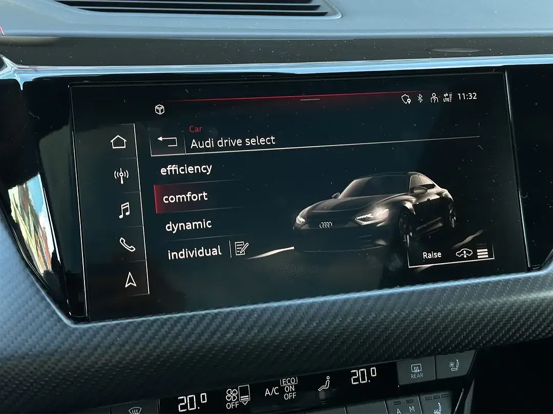 Audi RS e-tron GT quattro - Thumbnail 12