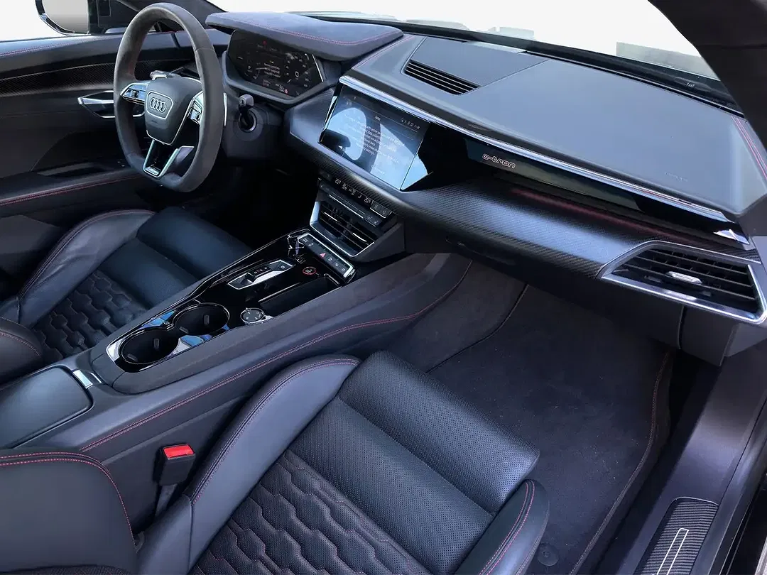 Audi RS e-tron GT quattro - Thumbnail 5