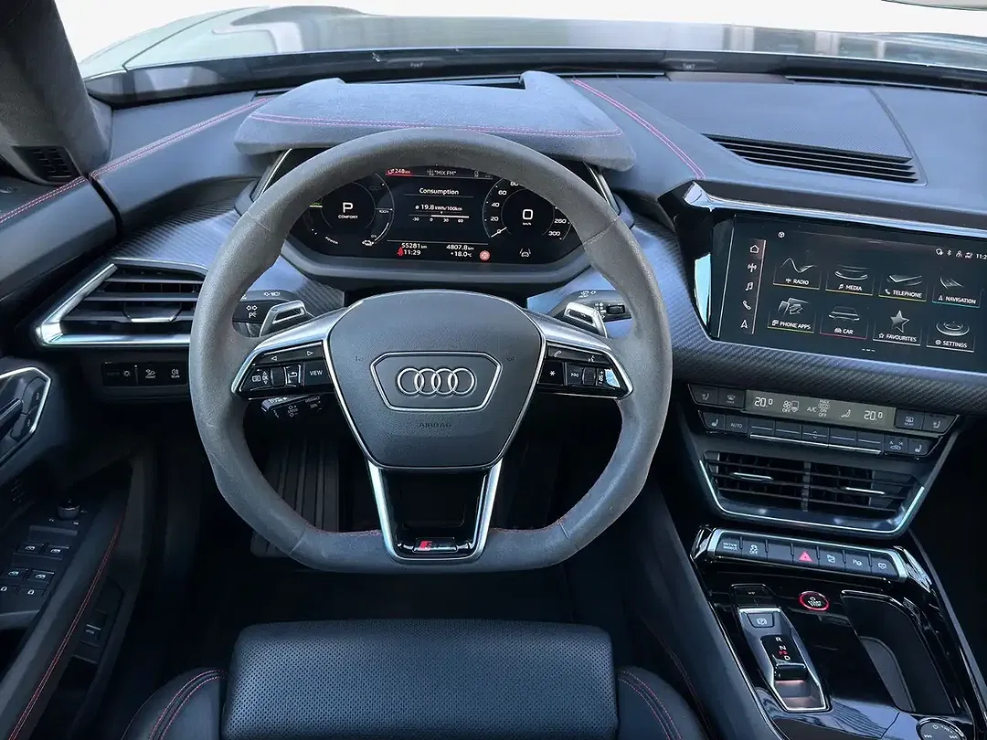 Audi RS e-tron GT quattro - Thumbnail 8