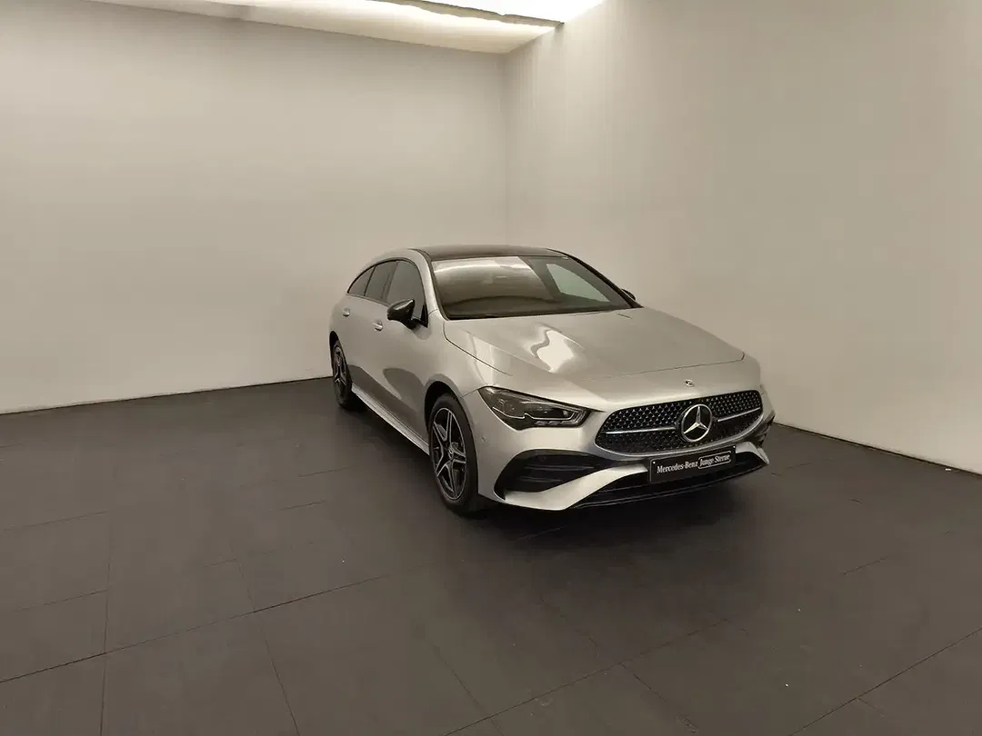 Mercedes-Benz CLA 250 AMG Night - Thumbnail 2