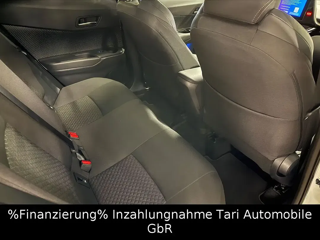 Toyota C-HR Hybrid Team Deutschland - Thumbnail 11