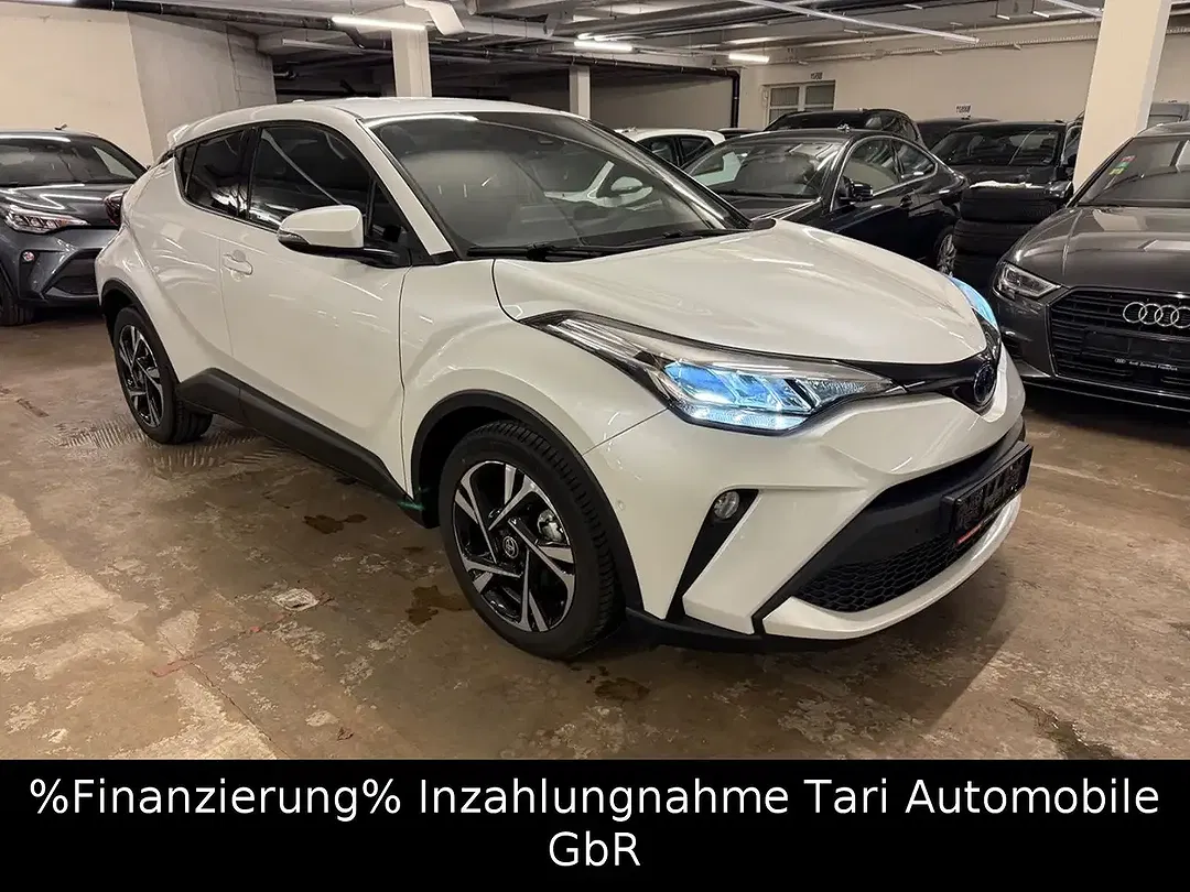 Toyota C-HR Hybrid Team Deutschland - Thumbnail 13