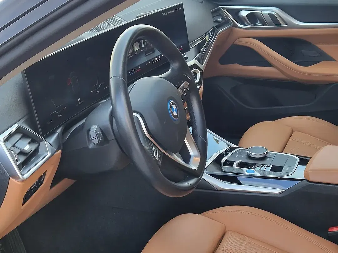 BMW i4 eDrive - foto 2