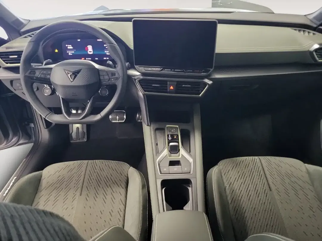 CUPRA Leon VZ Matrix LED Sportstourer Tribe Edition - Thumbnail 12