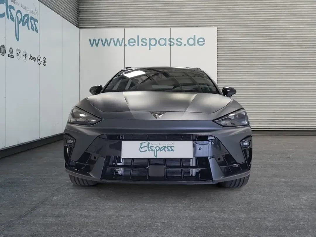 CUPRA Leon VZ Matrix LED Sportstourer Tribe Edition - Thumbnail 2