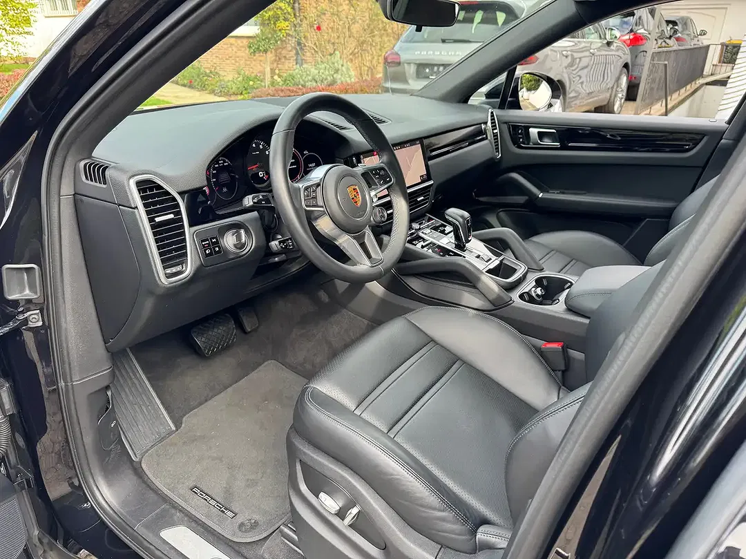 Porsche Cayenne Sport Chrono Coupe - Thumbnail 12