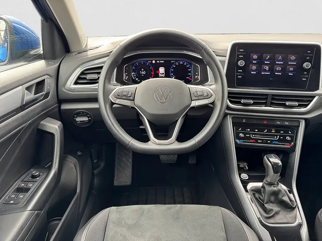 Volkswagen T-Roc TSI Style - Thumbnail 10