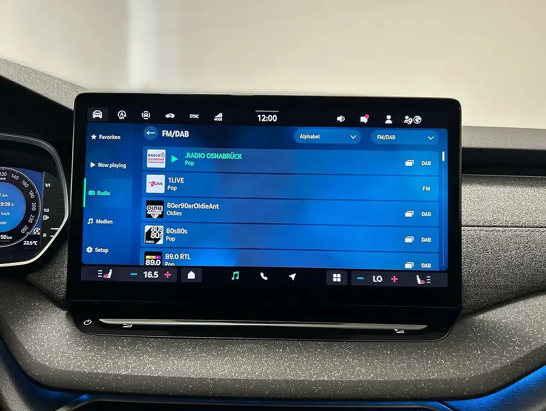 Skoda Octavia 1.5 eTSI DSG Combi Selection - Thumbnail 9