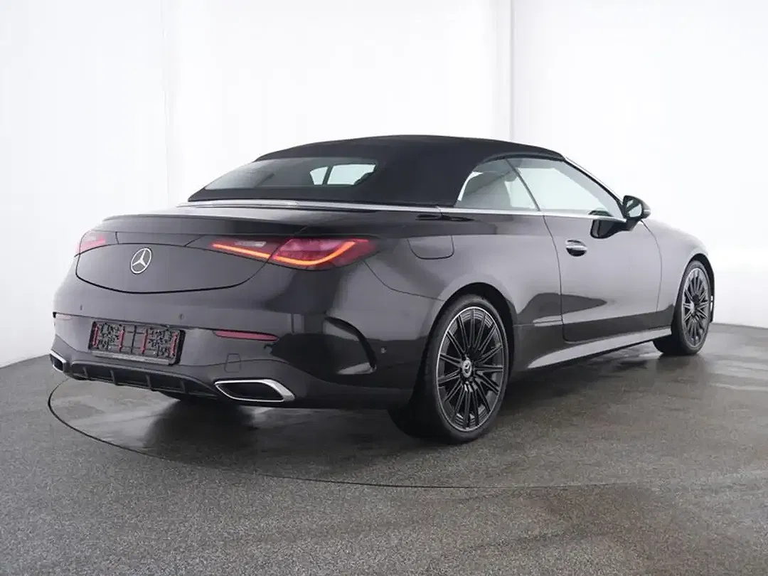 Mercedes-Benz CLE 220 Burmester AMG Line Night - Thumbnail 2