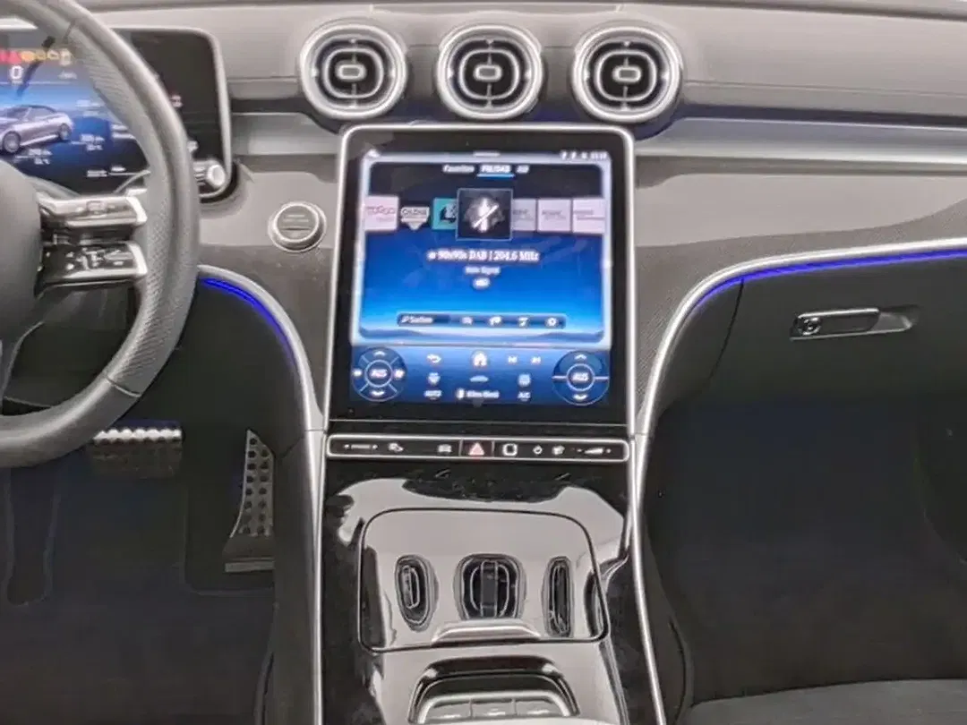 Mercedes-Benz CLE 220 Burmester AMG Line Night - Thumbnail 4