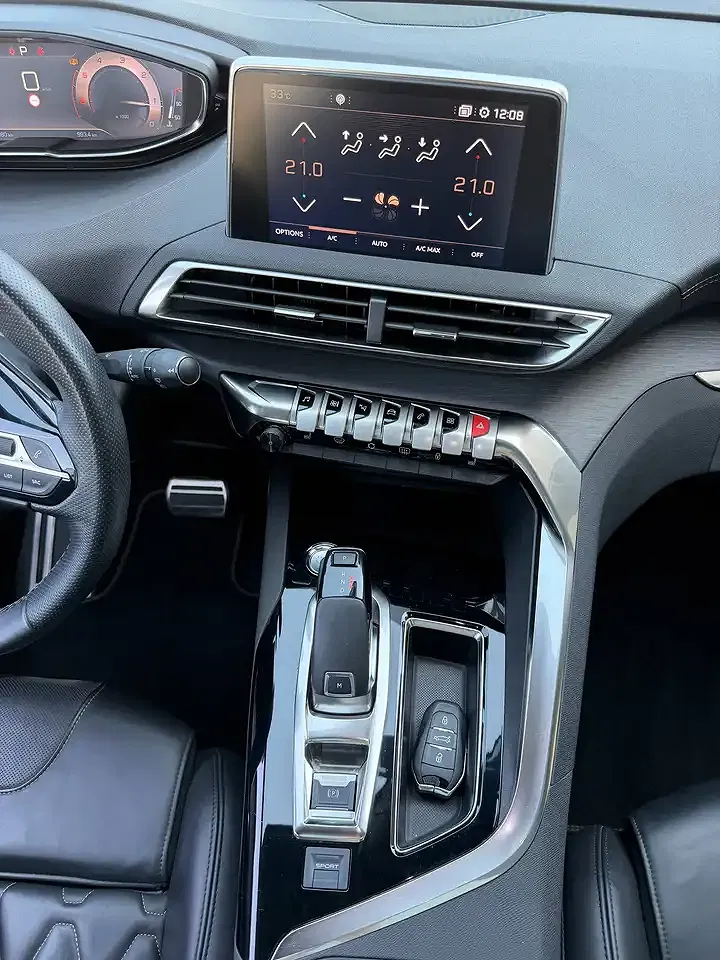 Peugeot 5008 BlueHDi GT Line - Thumbnail 15