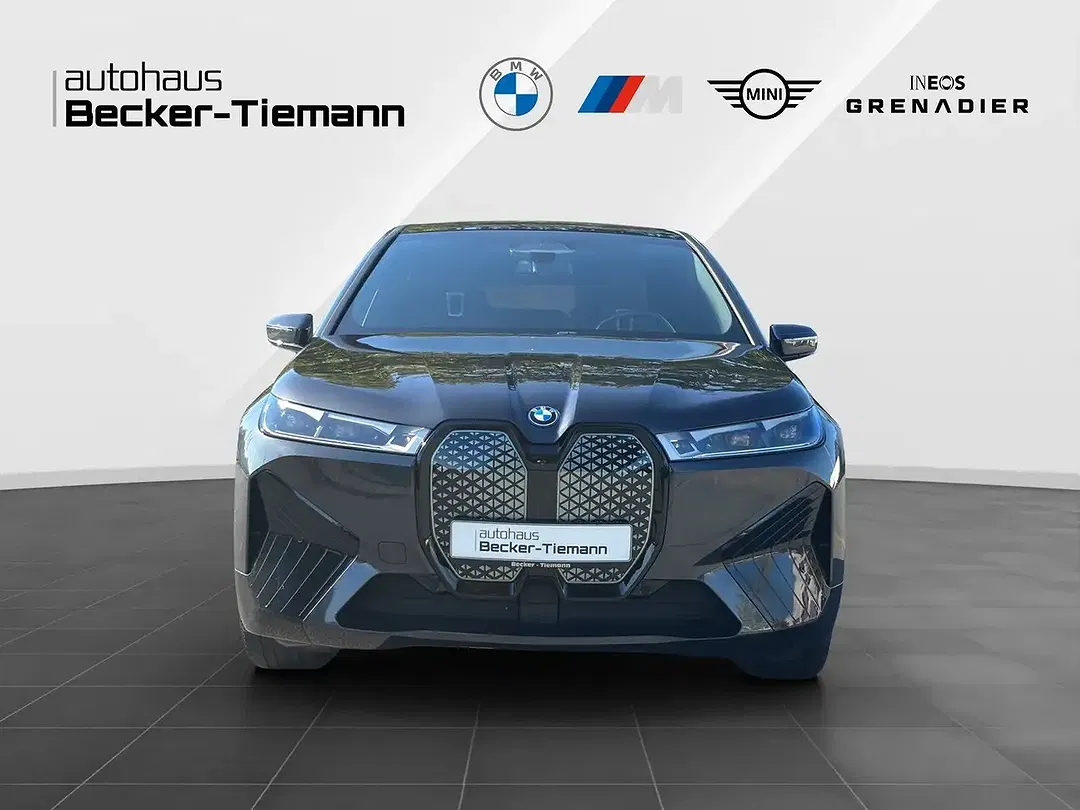 BMW iX xDrive - foto 2