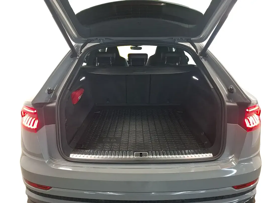 Audi SQ8 4.0 TFSI quattro competition plus - foto 15