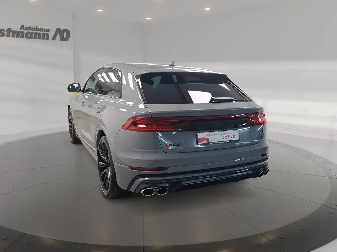 Audi SQ8 4.0 TFSI quattro competition plus - Thumbnail 3