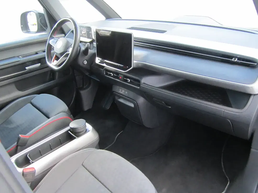 Volkswagen ID. Buzz 4Motion - Thumbnail 8