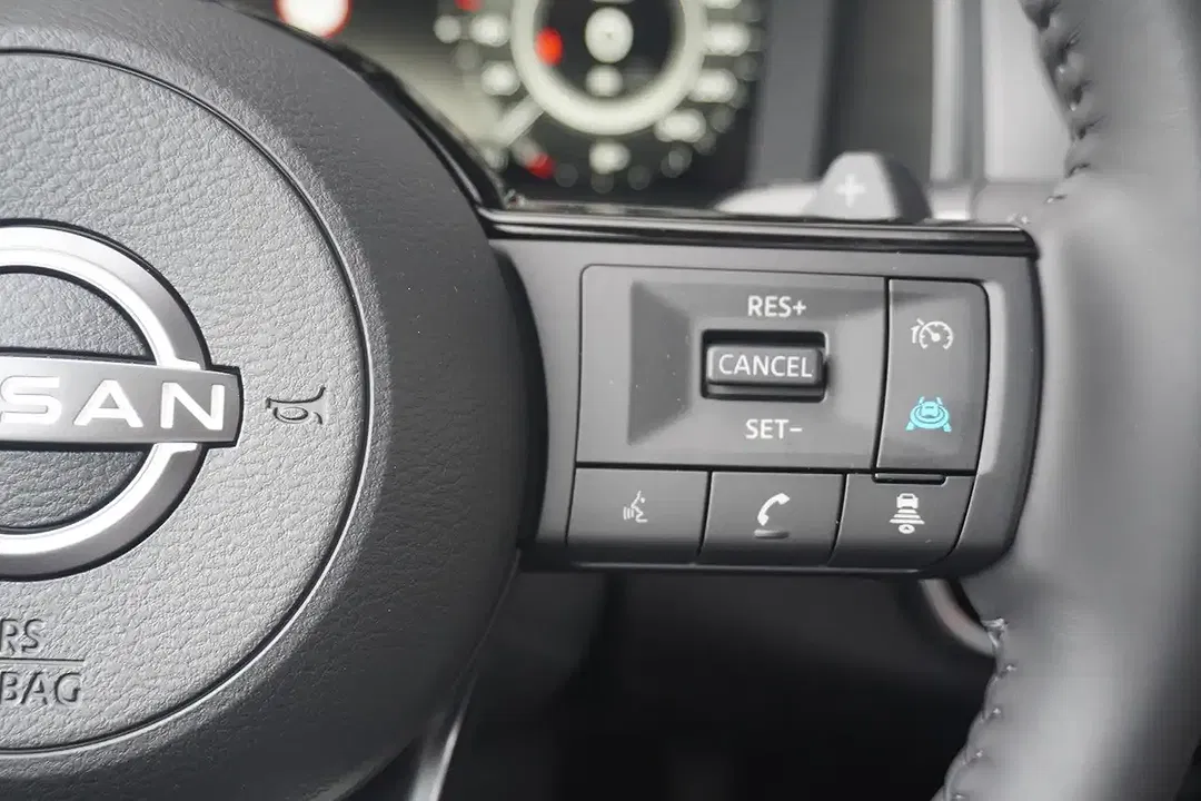 Nissan Qashqai 1.3 DIG-T AUT Tekna - Thumbnail 24