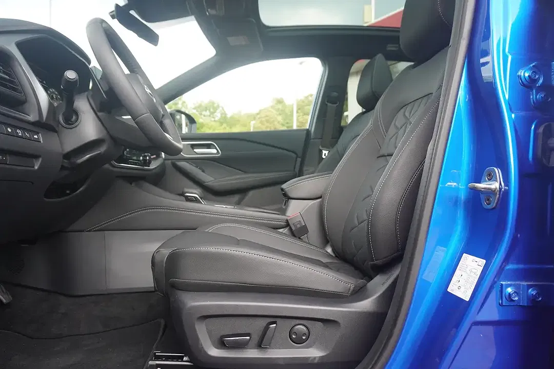 Nissan Qashqai 1.3 DIG-T AUT Tekna - Thumbnail 28