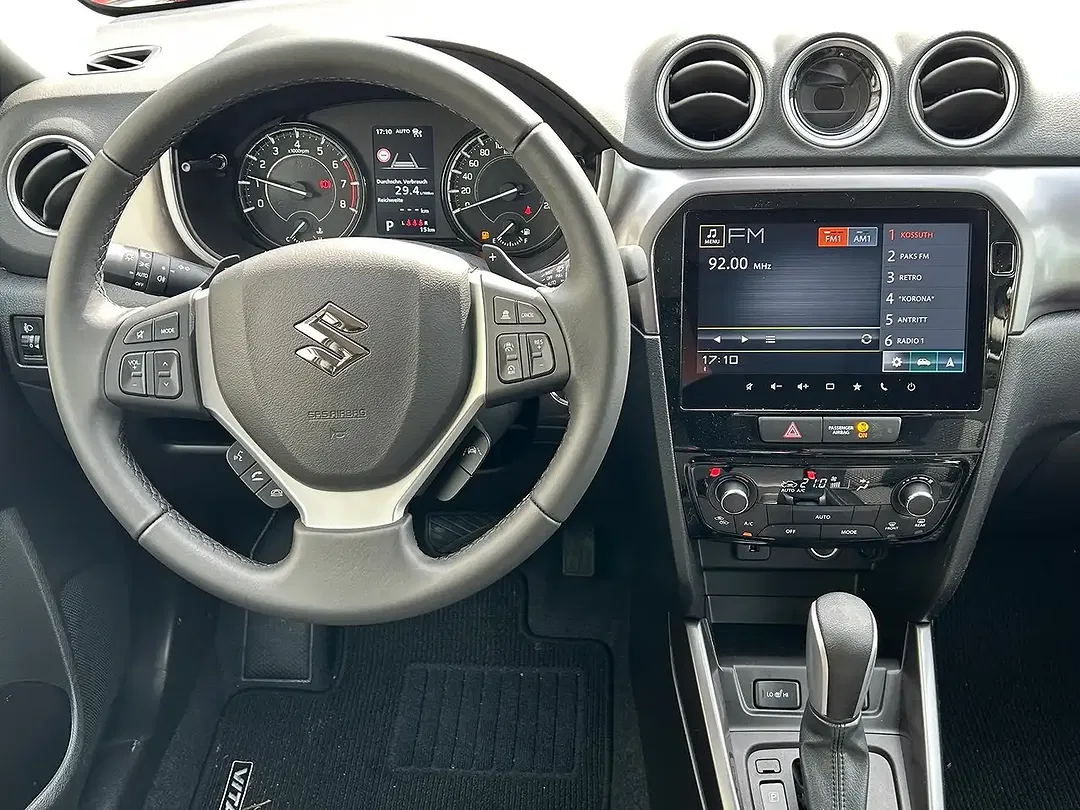 Suzuki Vitara MHEV 1.4 4x4 GL+ Comfort - Thumbnail 8