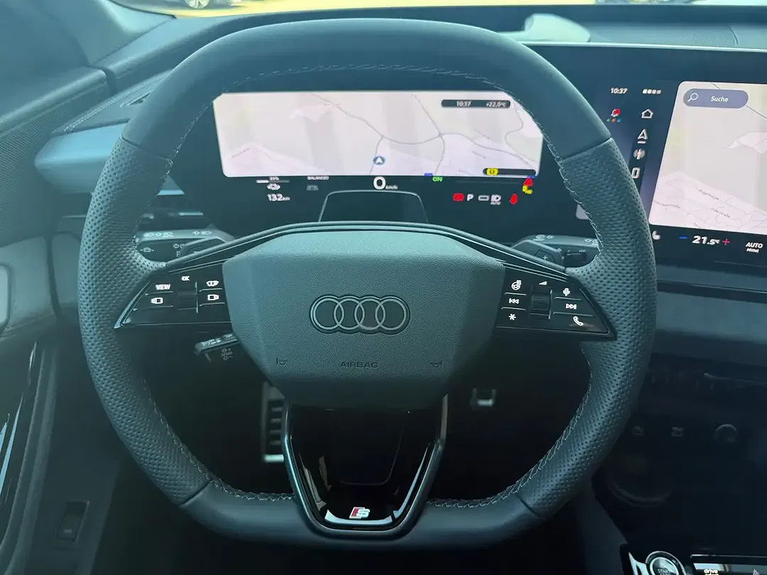 Audi Q6 e-tron quattro S line - Thumbnail 11