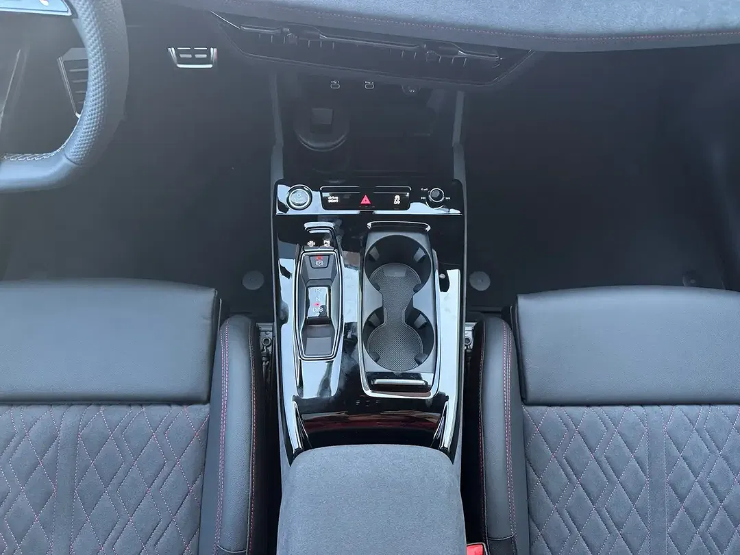 Audi Q6 e-tron quattro S line - foto 14