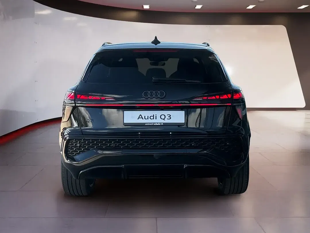 Audi Q3 1.5 TFSI S tronic S line - Thumbnail 4