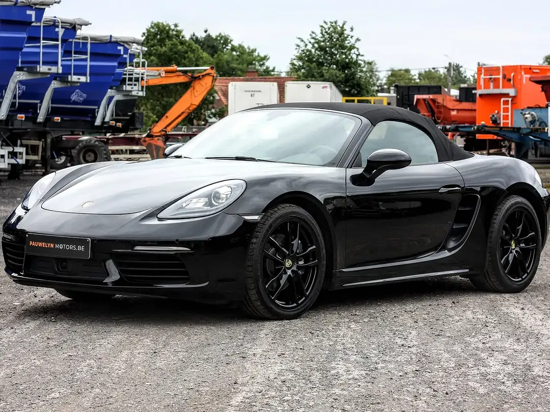 Porsche 718 PDK PCCB Cabriolet - Thumbnail 9