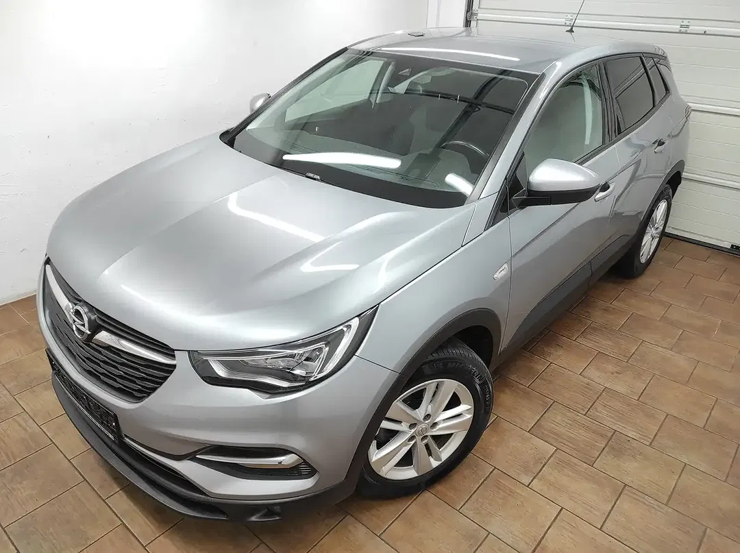 Opel Grandland X 1.5 - foto 2