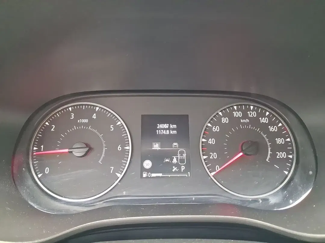 Dacia Sandero TCe CVT Stepway Extreme - Thumbnail 5