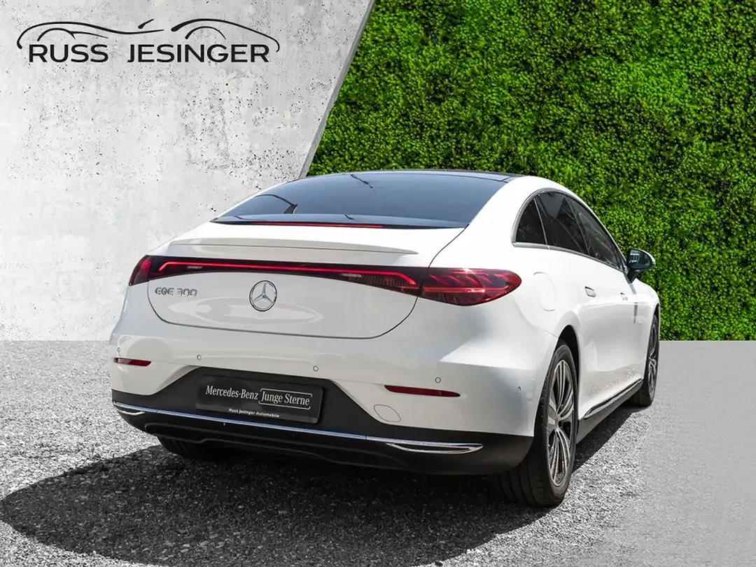 Mercedes-Benz EQE 300 EQ - foto 2