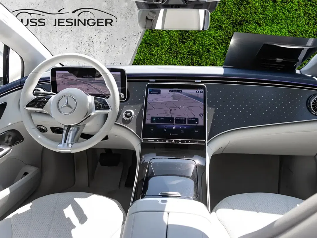 Mercedes-Benz EQE 300 EQ - Thumbnail 3