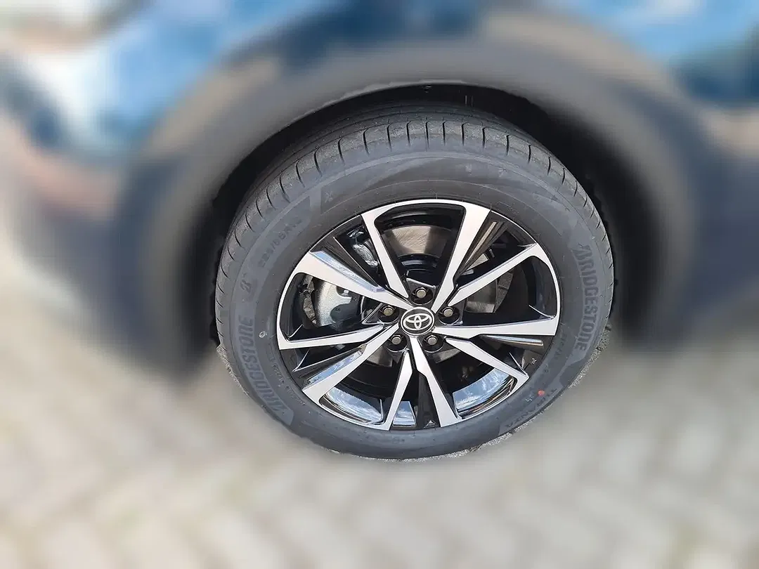 Toyota C-HR Teamplayer - Thumbnail 8