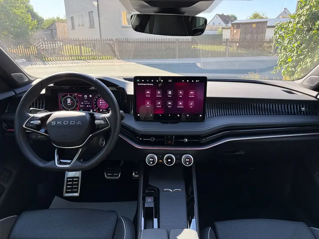 Skoda Superb 1.5 TSI iV Combi Sportline - Thumbnail 8