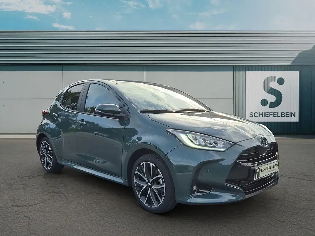 Toyota Yaris 1.5 Hybrid Teamplayer - Thumbnail 1