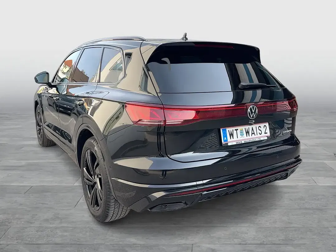 Volkswagen Touareg eHybrid TSI 4Motion R Edition - Thumbnail 3