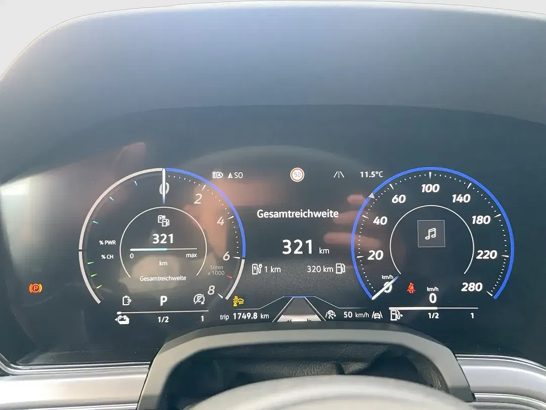 Volkswagen Touareg eHybrid TSI 4Motion R Edition - Thumbnail 7