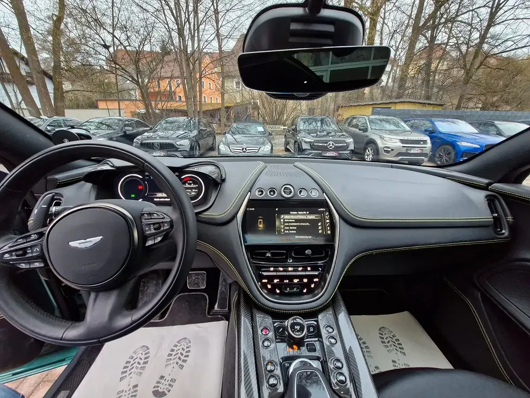 Aston Martin DBX 707 - Thumbnail 13