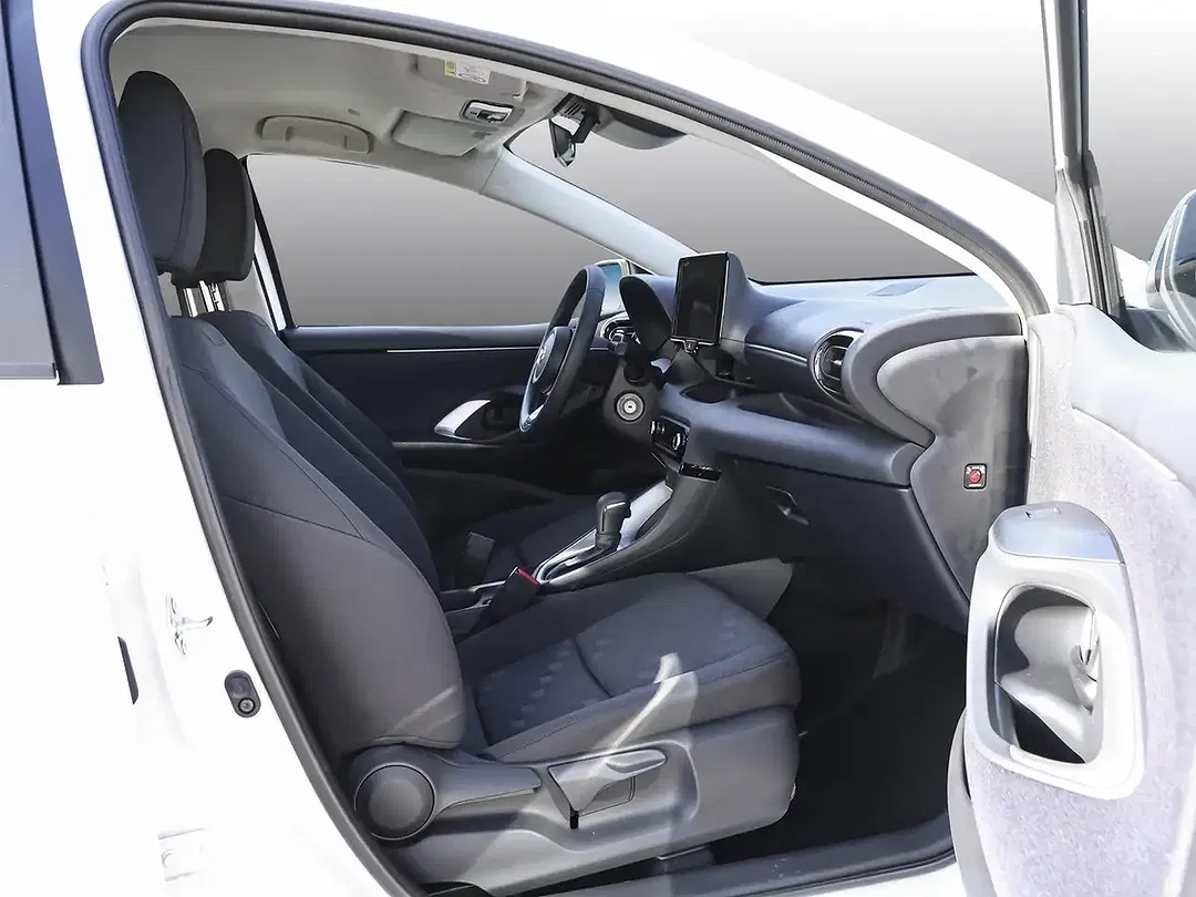 Mazda 2 1.5 CVT Centre-Line - Thumbnail 3