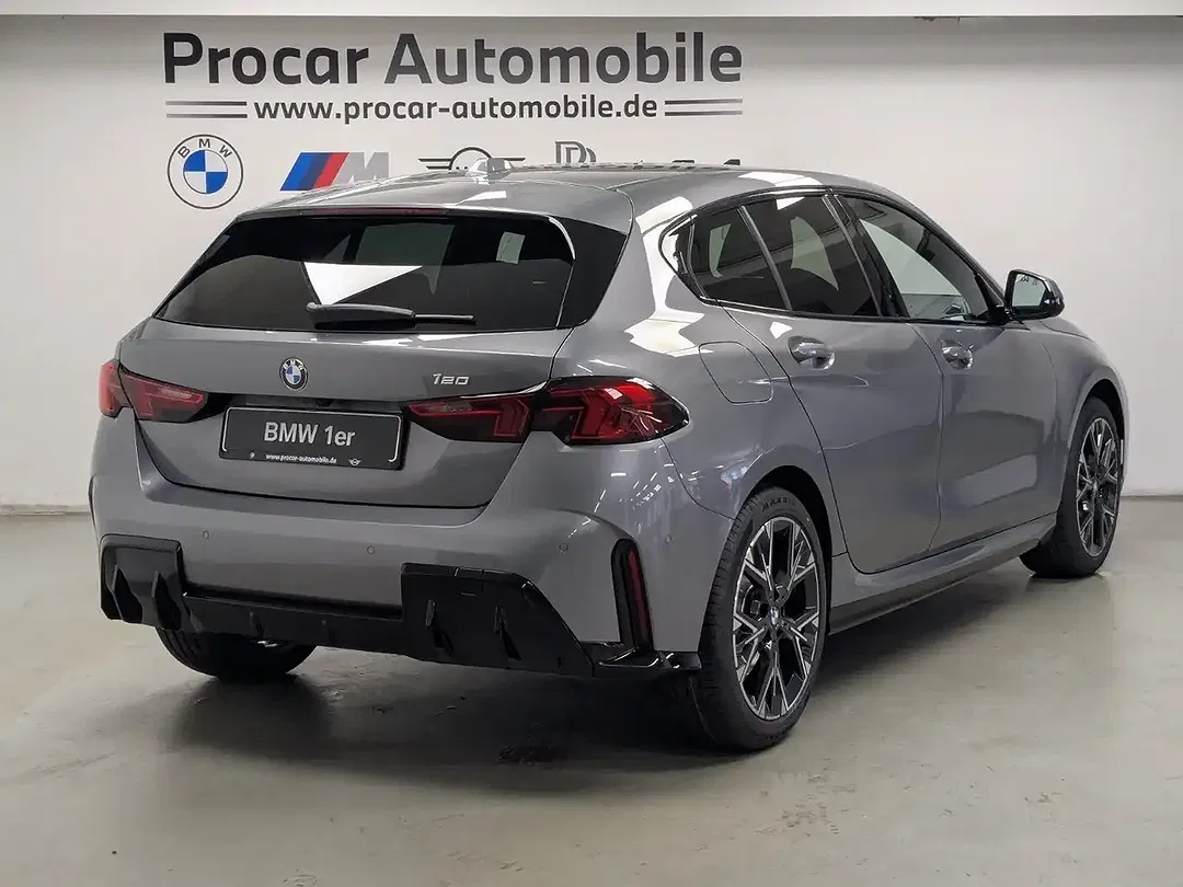 BMW 120 M Sport Plus - Thumbnail 4